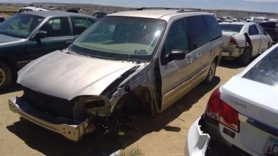 Used Fuel Injection Throttle Body fits: 2002 Ford Windstar Throttle Valve Assemb - Image 1 of 4