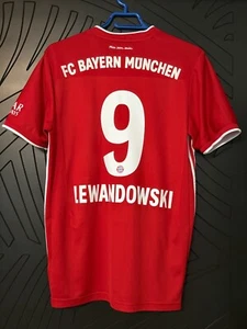 Robert Lewandowski #9 Bayern Munchen Football Trikot M Adidas Shirt Jersey - Imagen 1 de 9