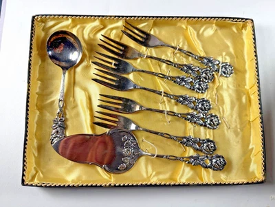 Juego de 8 tenedores de postre enchapados en plata alemanes vintage cuchara servidor rosa Foto 1 de 4