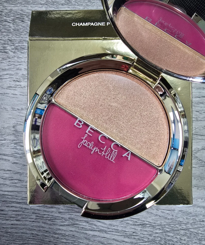 Becca Shimmering Skin Perfector Pressed - Jaclyn Hill | Champagne Pop / Hyacinth - Image 1 of 1