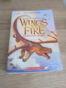 Wings of Fire Book One: The Dragonet Prophecy - Paperback - - Picture 1 of 8