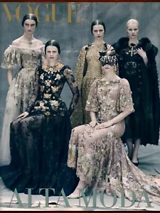 VOGUE Italia UNIKAT September 2013 Alta Moda MAGDALENA JASEK Karen Elson @ NEU - Bild 1 von 15