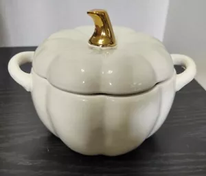 Crofton Oven Safe 2020 Stoneware White with Gold Stem Pumpkin 8" x 6" x 6" - Picture 1 of 5