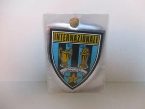 LOTTO 10 ADESIVI SCUDETTO METALLIZZATI INTER ANNI '80 - Picture 1 of 3