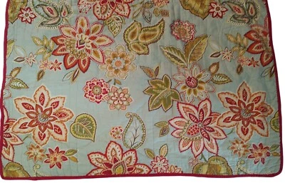 Juego de tres fundas de almohada acolchadas Waverly florales aguamarina cierre de cremallera en la parte posterior Foto 1 de 4