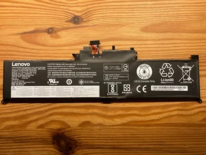 Lenovo X380 Yoga Akku 51Wh Gebraucht ca. 50% Kapazität 01AV432 SB10K97589 - Photo 1/3