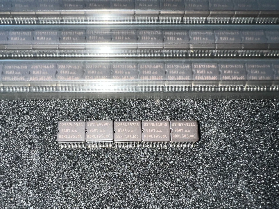 ADXL105JQC - Image 1 of 1