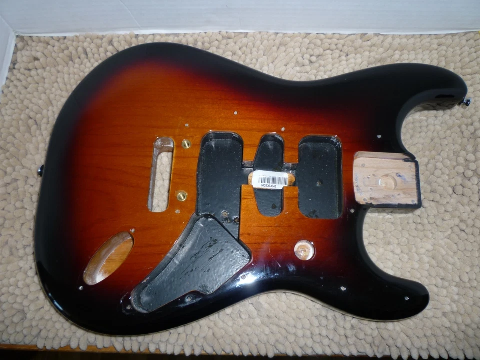 Genuine Fender Player HSH Stratocaster Strat Body 3 color Sunburst 2022 - Image 1 of 4