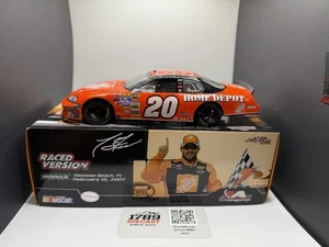 2007 TONY STEWART #20 HOME DEPOT DAYTONA TWIN 150'S CORSA VITTORIA 1/24 - Foto 1 di 20