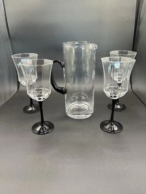 Juego de 4 copas base vástago negro Luminarc Francia con jarra de vidrio Foto 1 de 3