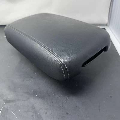 Cubierta de reposabrazos Acura TSX 2009-2014 negra OEM tapa de consola central conjunto de cuero Foto 1 de 4