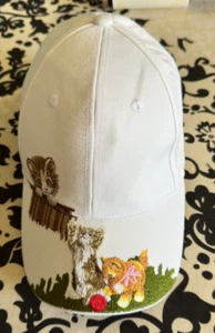 Woman's Cap Women's Hat Embroidered Cats Visor Golf Hat Adjustable White VINTAGE - Picture 1 of 8