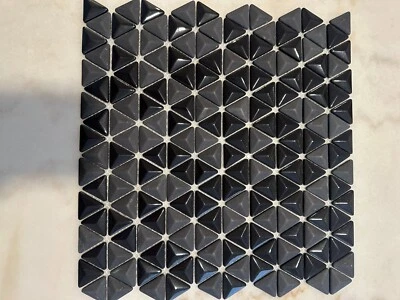 Vidrio mosaico mixto triángulo negro mate y brillante Foto 1 de 4