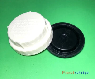 Brake Reservoir Fluid Cap For Mitsubishi Pajero Montero Sport Colt Galant Mirage - Image 1 of 3