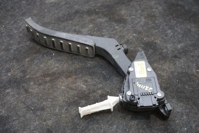 燃气加速器踏板组件带盖原始设备制造商 95542302340 保时捷 Cayenne 958 11-18 — 第 1/4 张图片