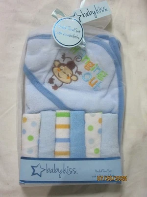 Baby Kiss Hooded Towel Set with 6 Pack Assorted Washcloths Baby Boys BKHTSPW-6 - Image 1 of 4