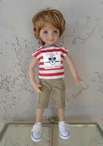 Going to Disney World fr Dianna Effner 13" Little Darling: Top, shorts, sneakers - Picture 1 of 6