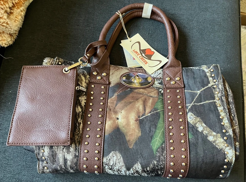 Cartera/bolso de mano Love Creek Mossy Oak camuflado con lápices y monedero detalles marrones nuevo con etiquetas Foto 1 de 4