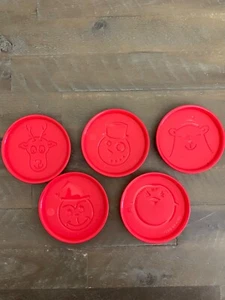 Pampered Chef Cookie Cutters Christmas Winter Grinch Snowman penguin Set Of 5 - Picture 1 of 3