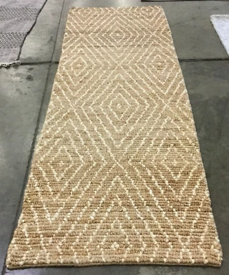 NATURAL / IVORY 2'-6" X 8' Loose Threads Rug, Reduce price 1172656509 BOH702B-28 - Image 1 of 4
