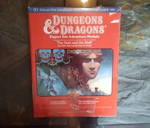 Nuovo O1 THE GEM AND THE STAFF 1983 Modulo D&D One On One On One Competition per Ladri - Foto 1 di 7