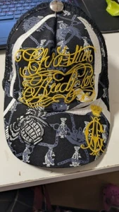 Kappe Herren Universalgröße black mit Muster und Schrift NEU - Bild 1 von 2