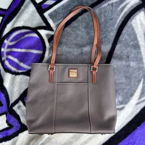 Dooney and Bourke Pebble Grain Lexington Medium-Large - Picture 1 of 10