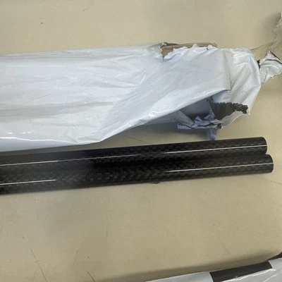 Lot of 2-2 pcs Carbon Fiber 3K Plain Weave Tube Length 10x8x500mm (4 pcs total) - Image 1 of 4