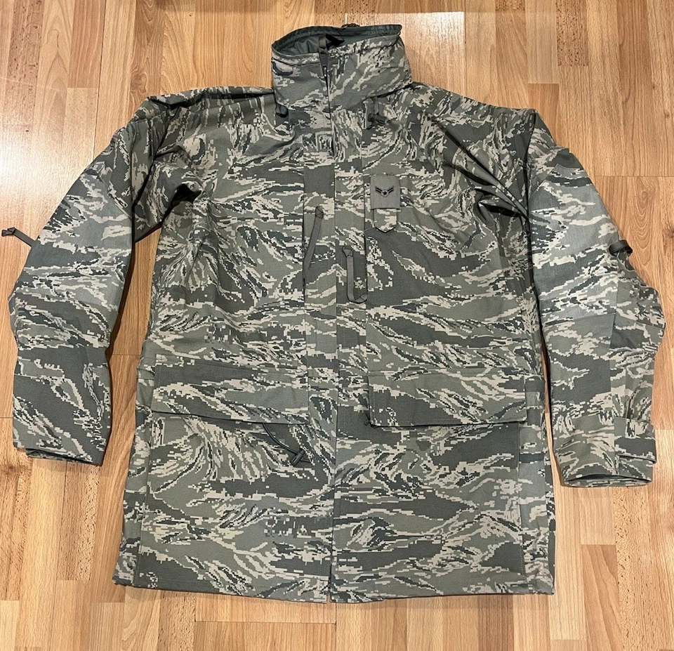 Military Waterproof Digital Camo Full Zip Jacket Size M/L  Made In USA - Image 1 of 4