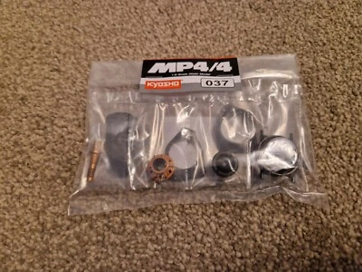 1/8 DEAGOSTINI Costruire Il Mclaren MP4/4 Ayrton Senna #37 Post. Dx Verticale - Immagine 1 di 2