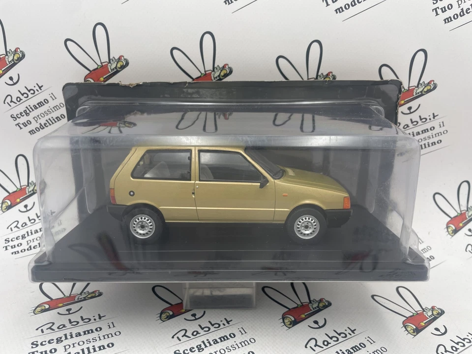 DIE CAST 1/24 " FIAT UNO 1983 " - Immagine 1 di 2