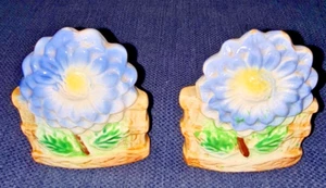 Vintage Ucagco Ceramics Japan Blue Flower Salt Pepper shakers Cute Pottery - Picture 1 of 5
