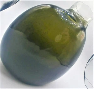 Hand blown Vase Jacketed deep forest Green Bullicante Art Glass Vintage - Picture 1 of 8