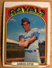 1972 Topps Amos Otis Card #10 Royals Heavy Scuffing Creases Bad Edges & Corners