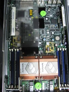Sun Fire V215 V245 Motherboard 375-3463 with 2*1.5Ghz CPU - Picture 1 of 3