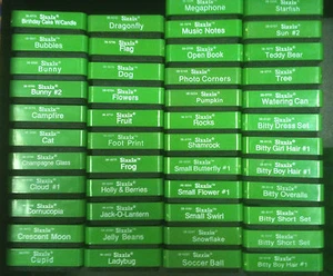 Choice Sizzix Original Small GREEN Dies, You Pick Lot, Die Cut Set Cuttlebug - Picture 1 of 88