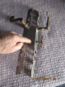 2) Altes Schild und Türgriff aus Eisen - Bild 1 von 5