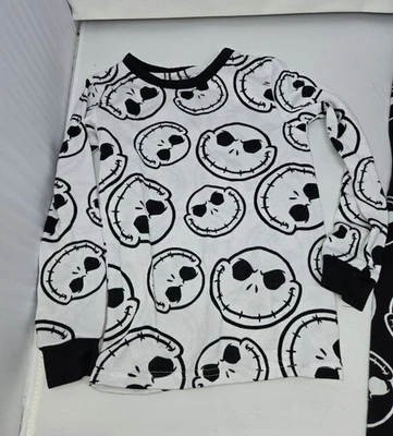 4 juegos de pijamas de Halloween para niños talla 8 Foto 1 de 4