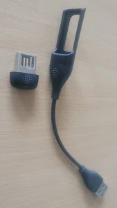 Fitbit USB Ladekabel + FB150 Wireless USB Empfänger Sync Dongle Flex 2 HR - Bild 1 von 4