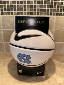 Nike NCAA UNC North Carolina Teerabsätze Versa Tack volle Größe Basketball PBB454-855 - Bild 1 von 6
