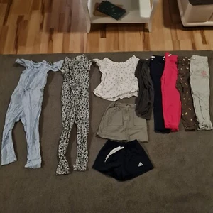 Kleidungspaket Größe 116 Mädchen H&M Overall Sommer Jeans 114 Rock Hose Oberteil - Bild 1 von 11