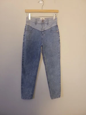 Jean Jordache Vintage tiro alto pierna cónica talla 25 Foto 1 de 4