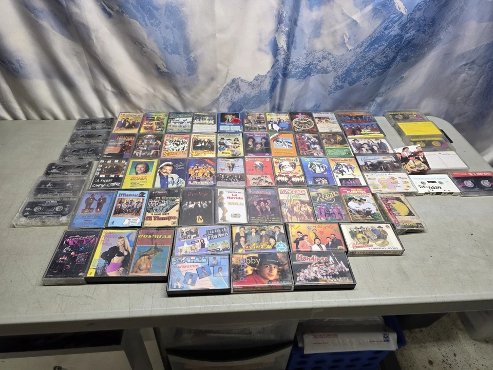 🔥 65+ Vtg HTF Mexican Latin Cassette Tapes Salsa Merengue Various Artists - Image 1 of 4