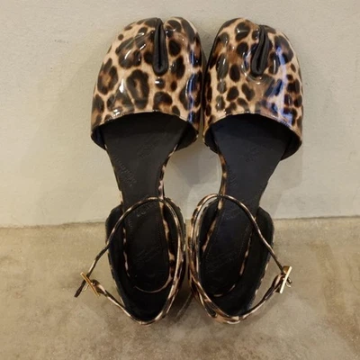 Maison Margiela Patent Leopard Print Tabi Pumps EU 35 / US 5 Patent Leather - Image 1 of 4