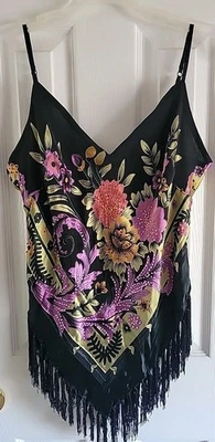 Top sin mangas vintage Cache negro floral mezcla de seda dobladillo con flecos asimétricos L Foto 1 de 4