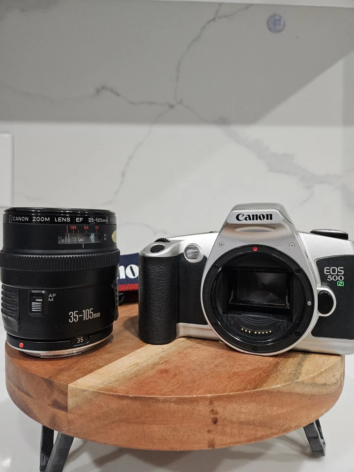 Пленочная камера Canon EOS 500N (Rebel G) + объектив EF 35-105 мм f/3.5-4.5 - металлическое крепление - Изображение 1 из 4