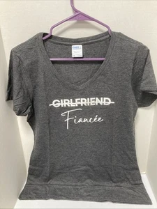 Bridal Dark Gray T-shirt With "Girlfriend (crossed Off) fiancee" Shower/wedding - Picture 1 of 6