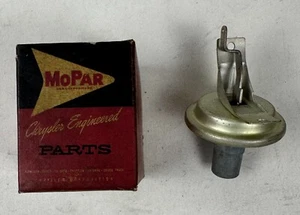 NOS Mopar Vacuum Advance Unit for 1957 DeSoto Fire dome and flites #1818642 - Picture 1 of 1