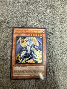 Lightpulsar Dragon SDDC-EN001 Ultra Raro 1ª Edición Yugioh LP - Imagen 1 de 6