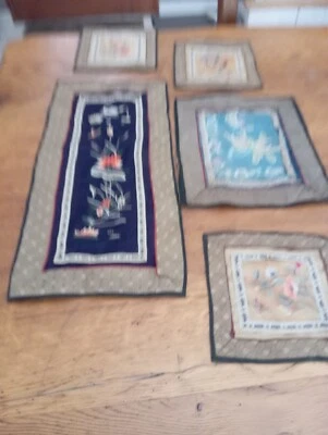 LOT  NAPPERONS  ANCIENS  SOIE   CHINE - Photo 1/4